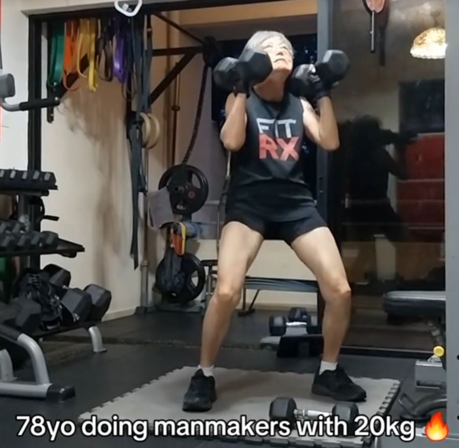 78-year-old S'porean grandmother does pull-ups & lifts weights to stay healthy