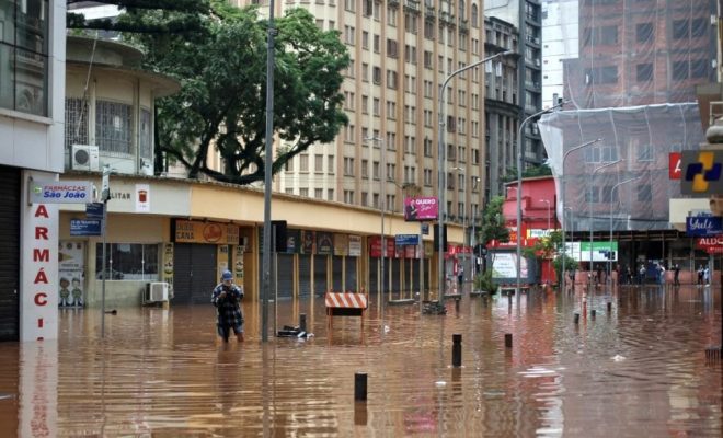Decenas de muertos, desaparecidos y otras afectaciones han dejado las inundaciones registradas en el sur de Brasil (FOTOS)