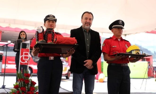 Conozca el nuevo equipamiento que recibió el Cuerpo de Bomberos de Quito: Inversión de USD 6 millones para controlar incendios (FOTOS)